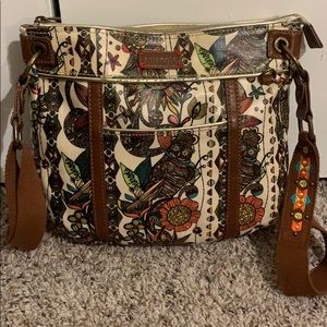 Sakroots Crossbody with unique strap embroidery ❤️